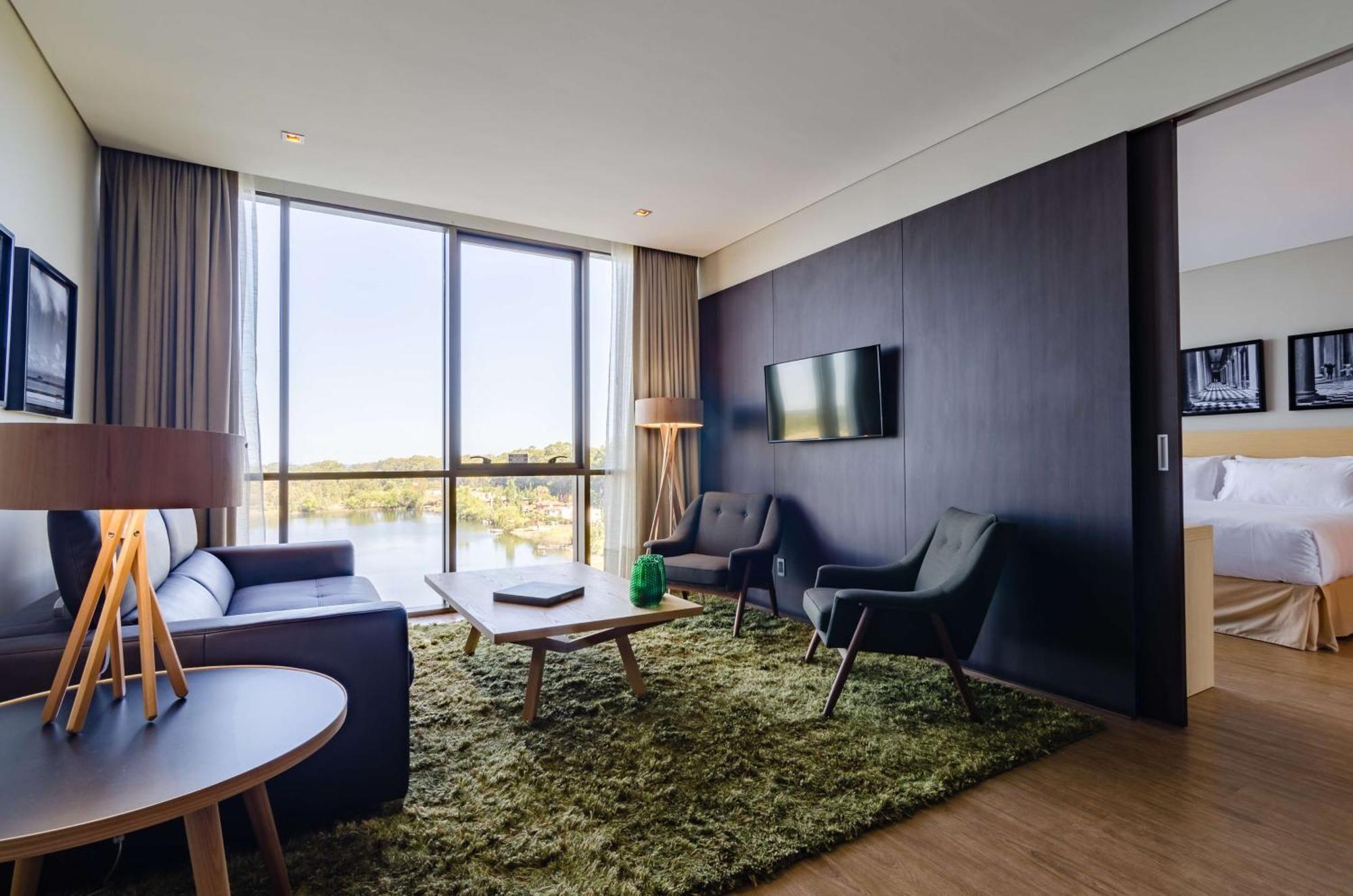 Отель Hampton By Hilton Montevideo Carrasco Сьюдад-де-ла-Коста Экстерьер фото